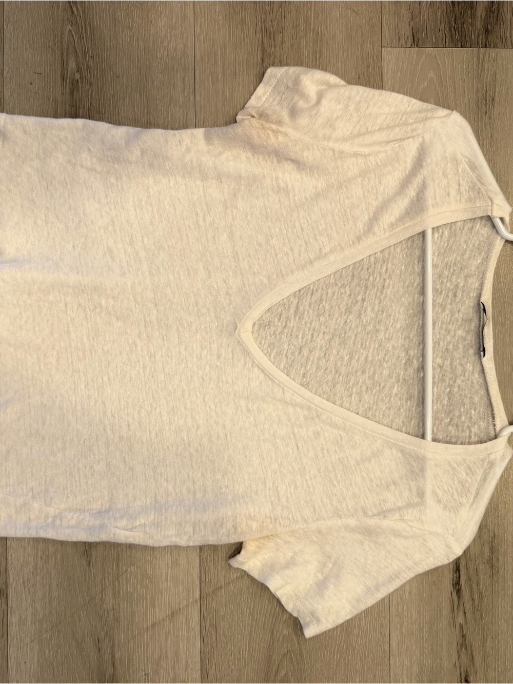 Zara Cream Short Sleeve V-Neck Tee